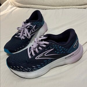 Brooks Dark Blue Athletic Shoes with Lavender Highlights (OFFER!!:)
